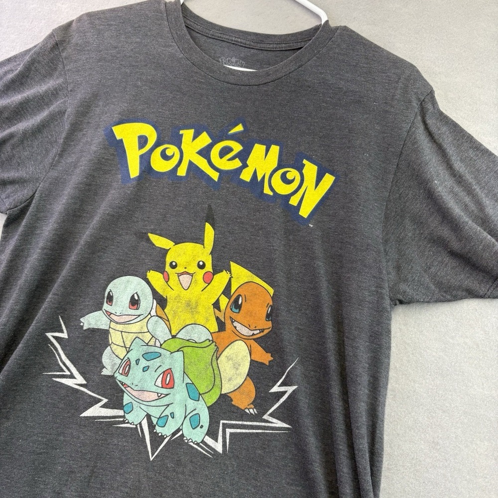 Pokemon Pikachu Adult T-Shirt size Medium Tee Gray Graphic Cotton Poly Blend
